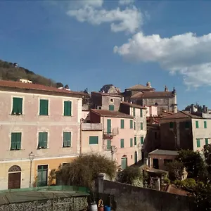 Alloggio' Calice Ligure